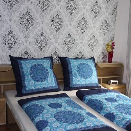 Ferienwohnung Dawie Эринген Экстерьер фото